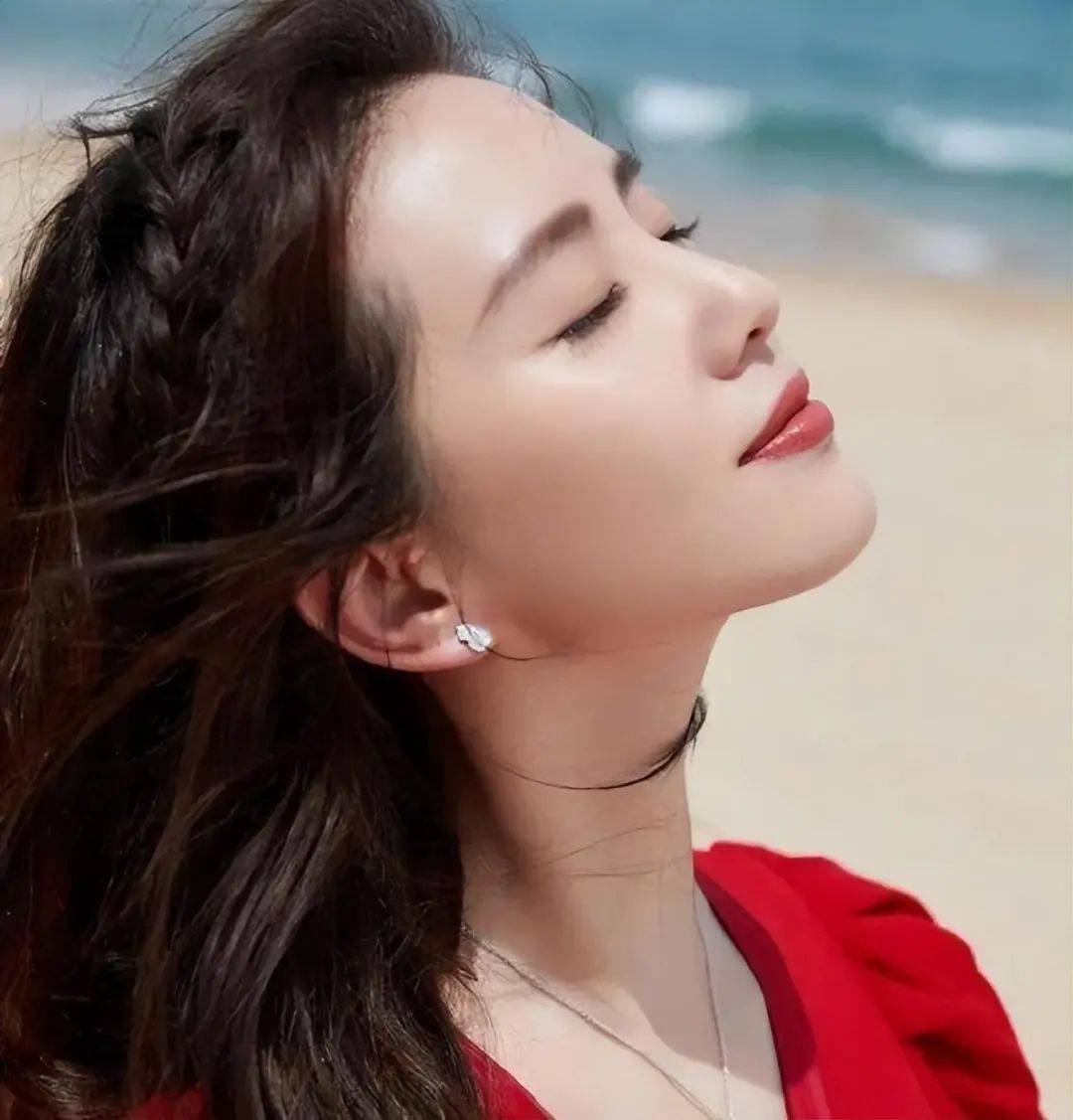漂亮女人是养出来的,坚持这些护肤好习惯,让我们皮肤越来越好